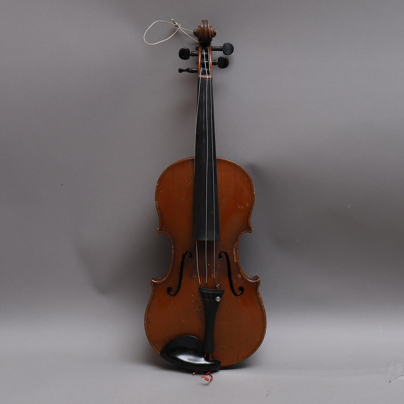 VIOLIN, labeled Joseph Guarnerius, copy.
