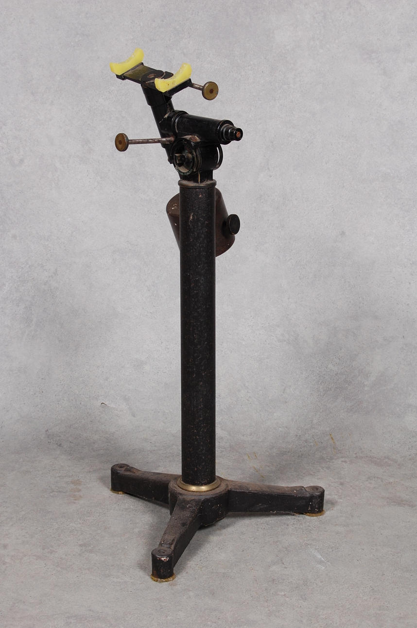 KIKARSTATIV, " Steinheheil - München.