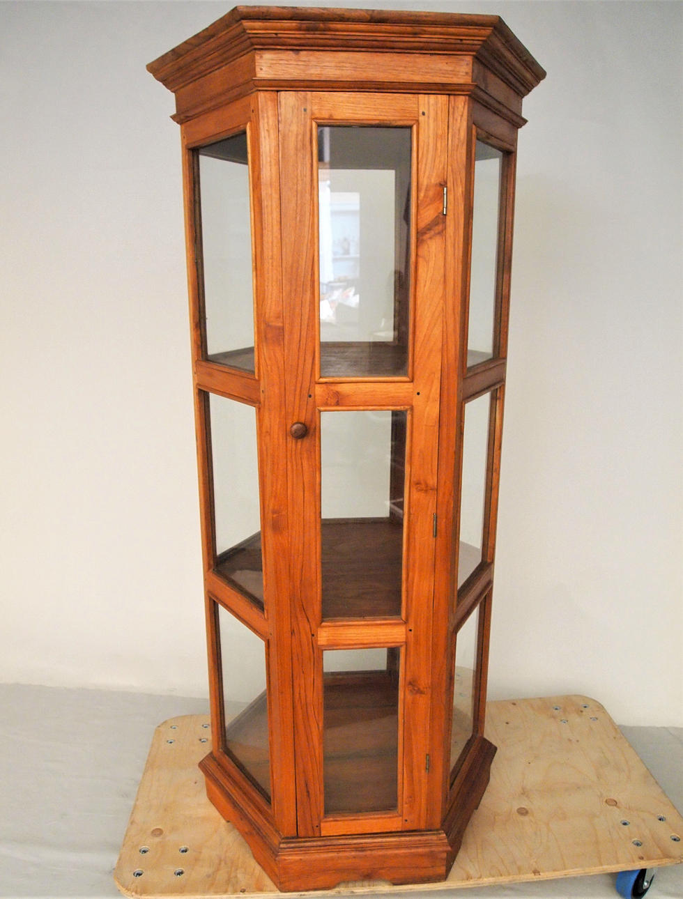 DISPLAYSKAB, sekskantet.