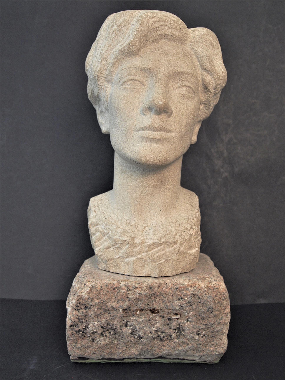 ERIK GRATE. SKULPTUR, byst, sten.