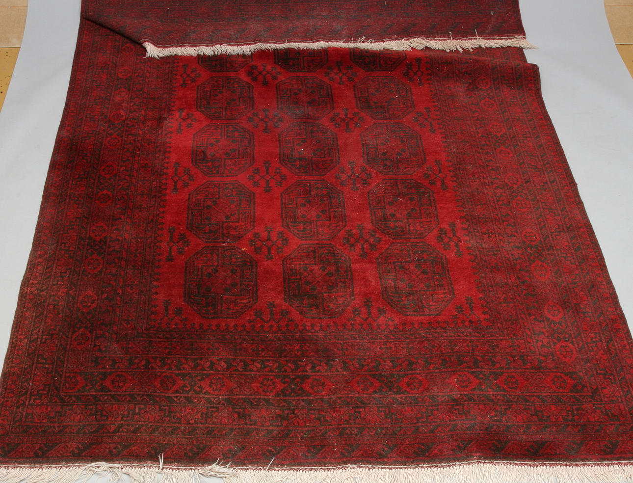 MATTA, Afgahn, ca 300 x 200 cm.