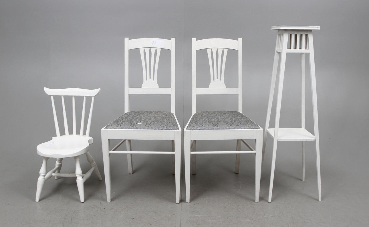 MÖBLER, 4 delar. sekelskifte 1900.