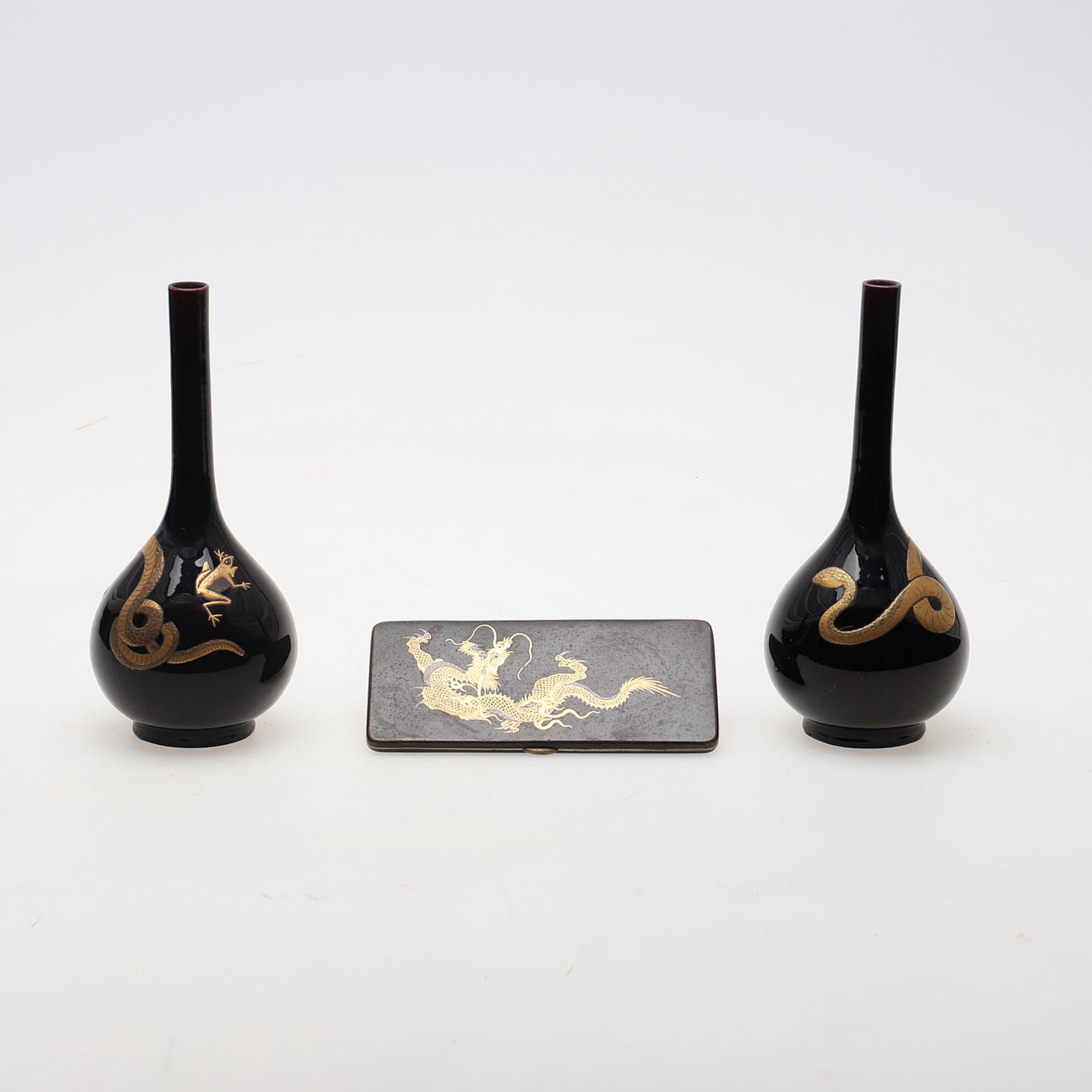 FLASKVASER, ETT PAR, AMETIST.