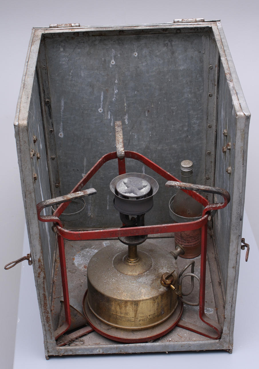 FOTOGENKÖK i plåtlåda, Primus no 85.