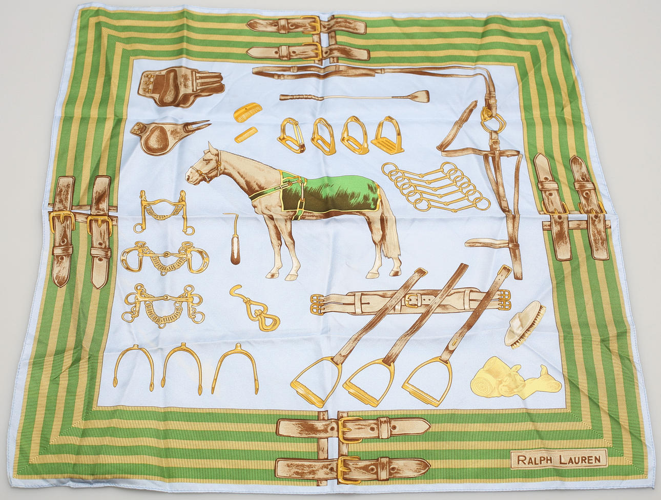 SCARVES, siden, Ralph Lauren Collection.