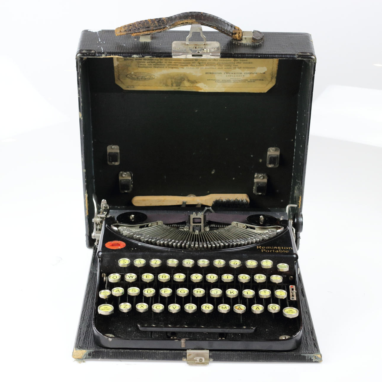 TYPEWRITER, Remington portable with case, 1927.