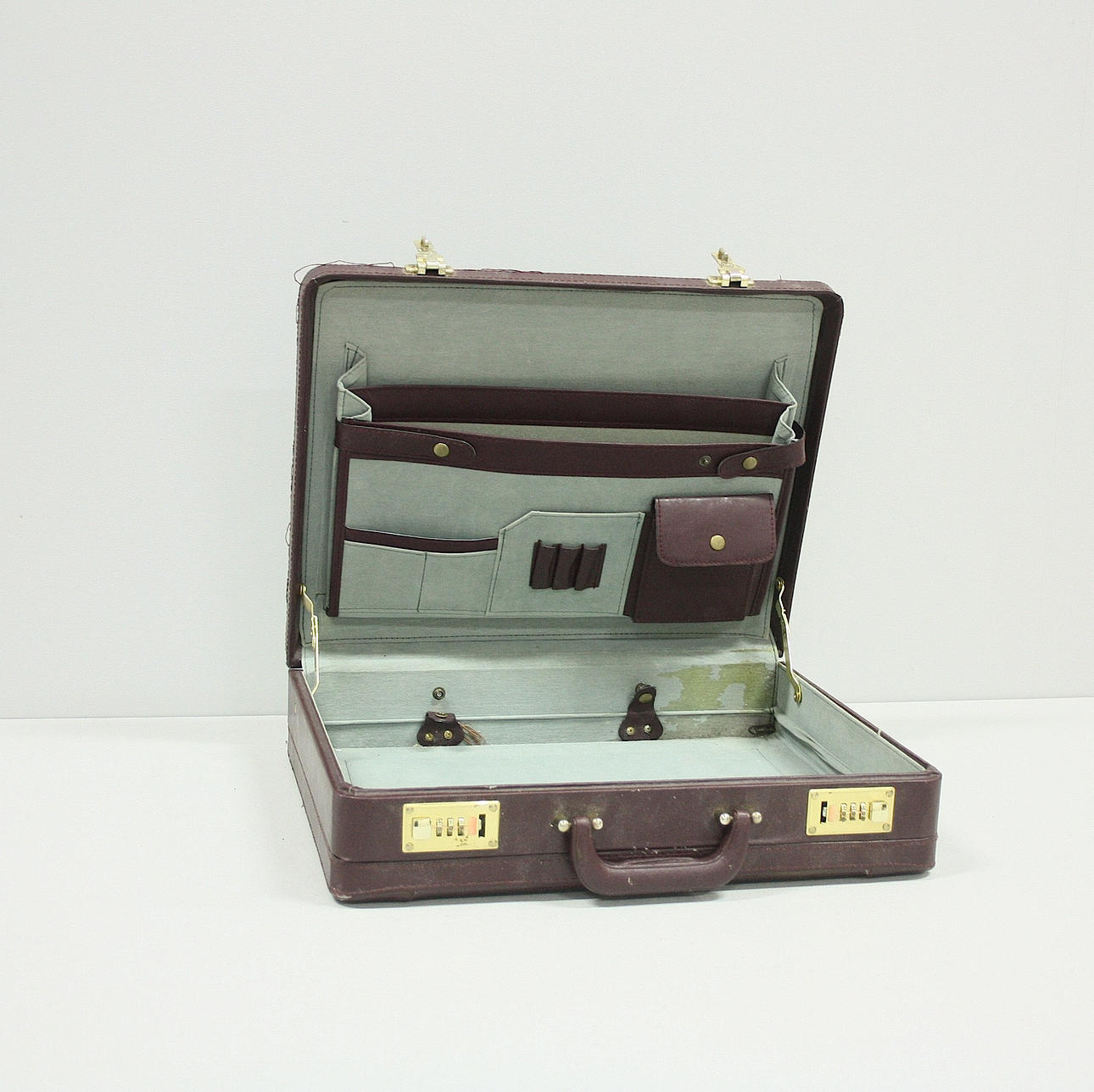 RESVÄSKA, Travel, konstläder.