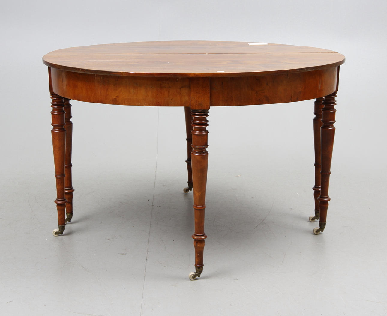 HALVMÅNEBORD, ett par, 1800-tal.