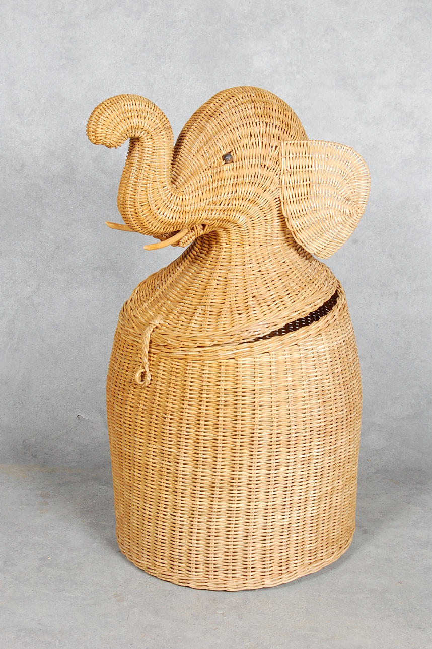 KORG, i form av elefant.