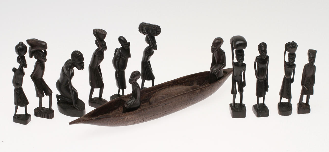 SNIDADE FIGURER, 11 st, Afrika, 1900-tal.
