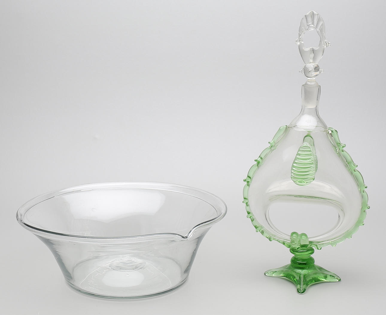 SPILKUMM, 1800-tal, samt KARAFF, möjligen Murano.