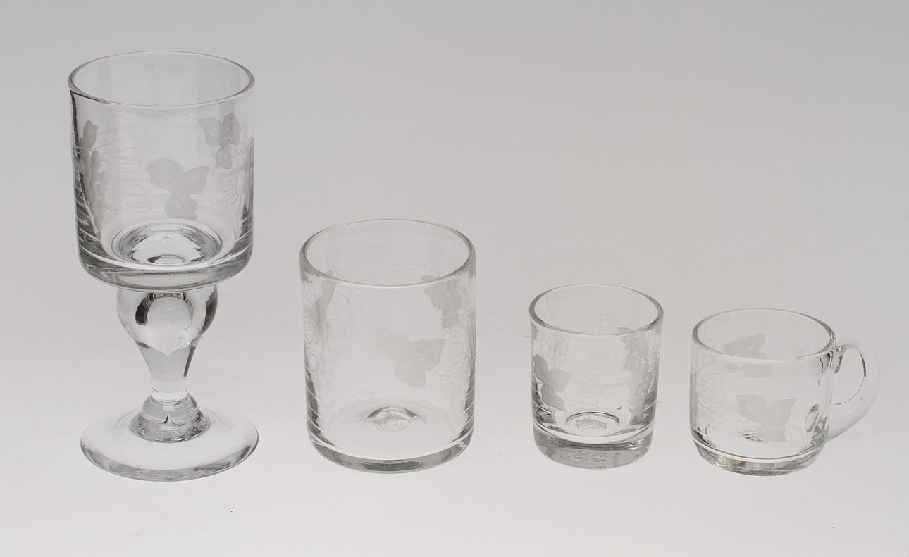PARTI GLAS, 34 delar, "Swedish Old" samt "Antik", Reijmyre.