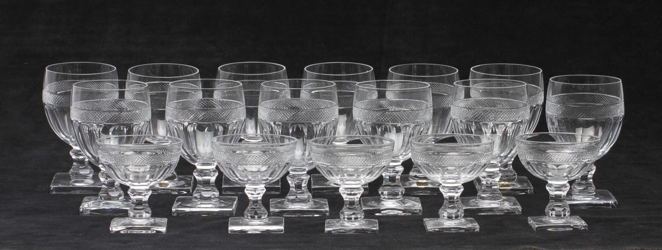 GLASSERVIS, 17 dlr, "Sparre", Kosta, Elis Bergh.