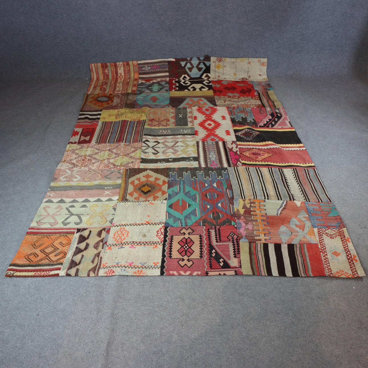 MATTA, Kilim Patchwork, 100% ull, Made in Turkey, nutida.