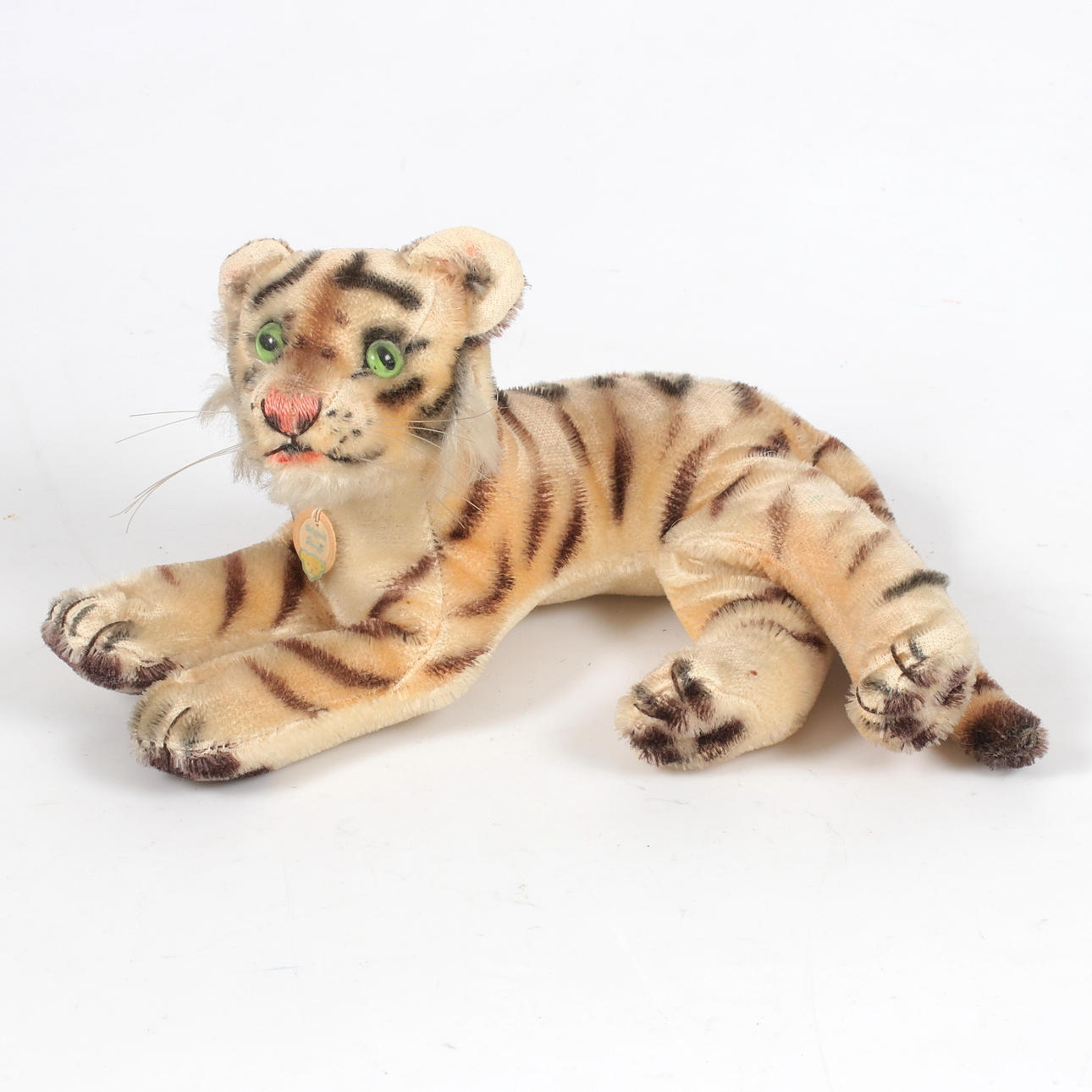 STEIFF. Tiger, textile, Germany. Mid-20th century.