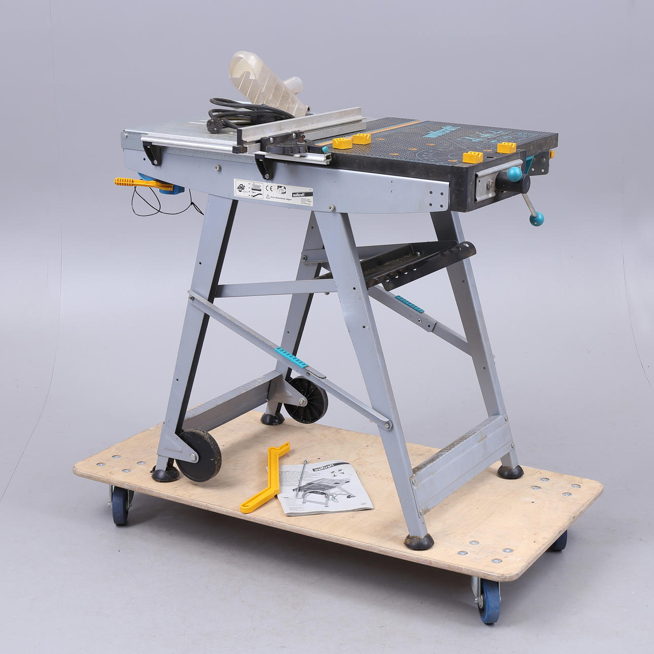 TYÖ/KONEPÖYTÄ monikäyttöinen Wolcraft.