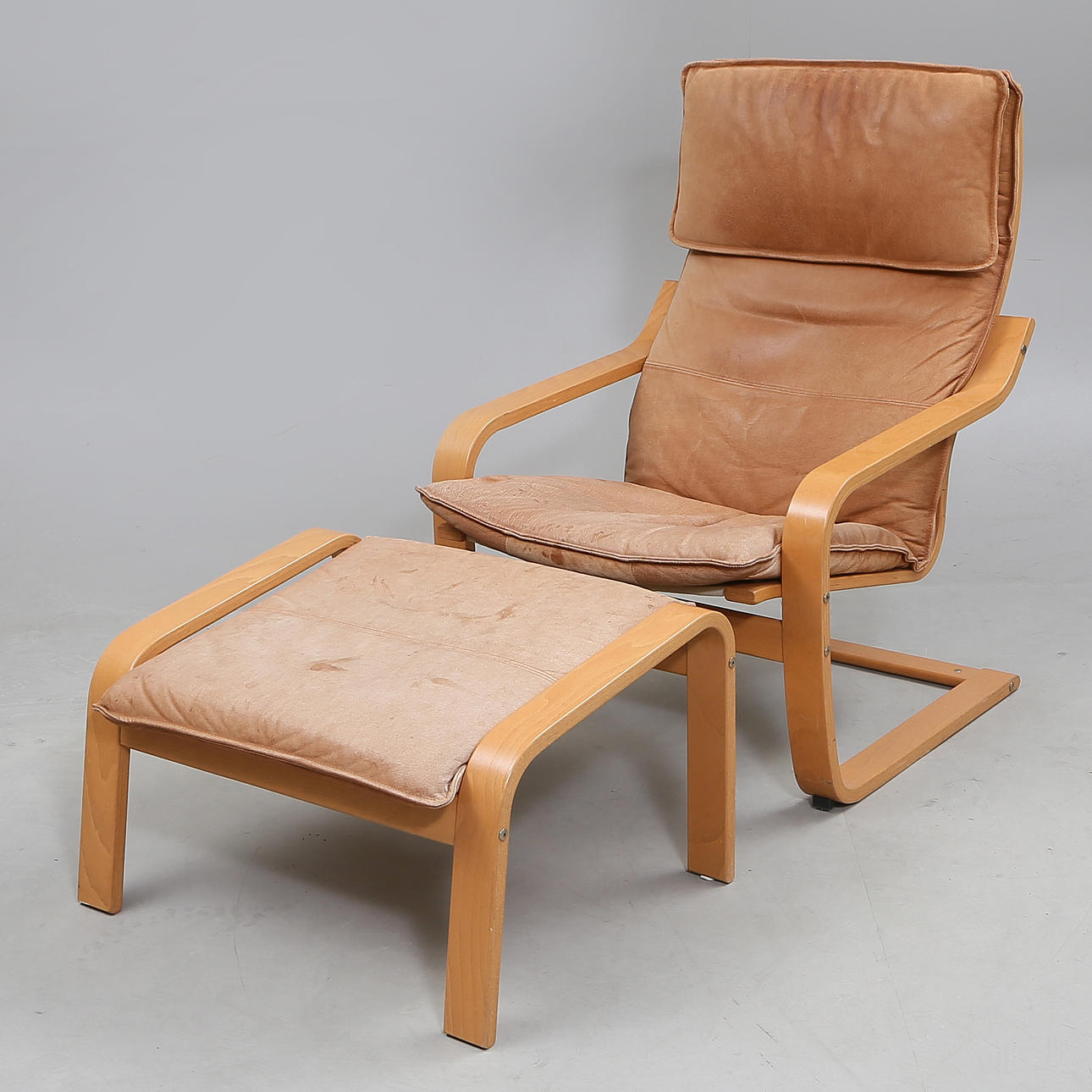 SESSEL und HOCKER, IKEA, 1900er Jahre.