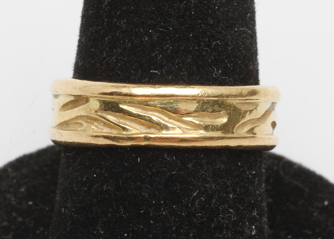 RING, 18k guld, vikt ca 6,3 gr.