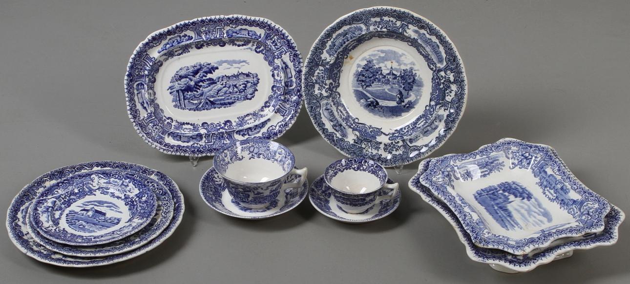 MATSERVIS, 56 delar, flintgods, "Svenska Slott", Rörstrand.