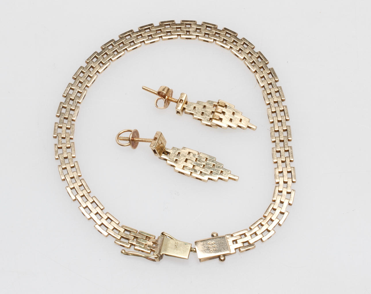 ARMBAND samt ÖRHÄNGEN 1 PAR, 14k guld, vikt ca 13 gr.