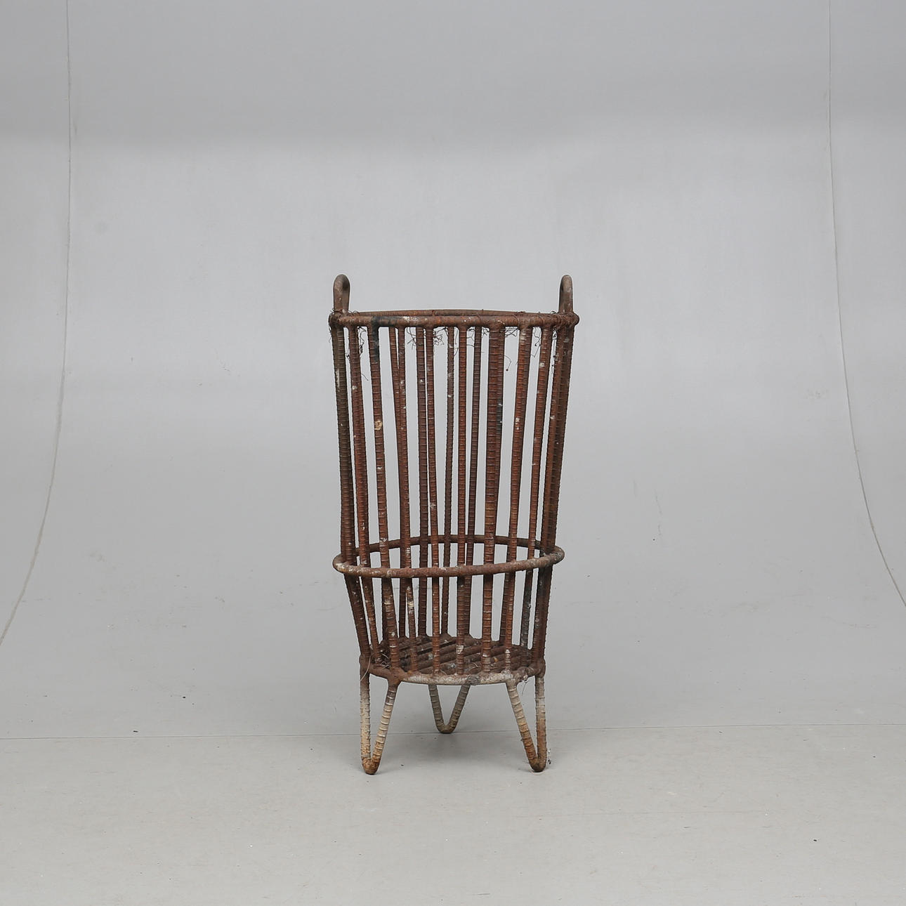 ELDKORG, smide, 1900-tal.