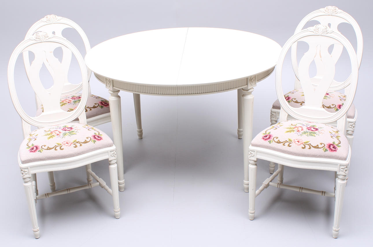 MÖBELGRUPP, 5 delar, trä/vit, gustaviansk stil, broderade sitsar.