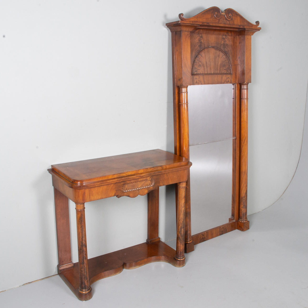 MIRROR WITH CONSOLE, mahogany, empire.