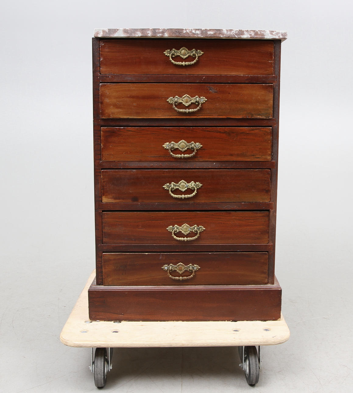 BYRÅ, med stenskiva, 1800 tal.