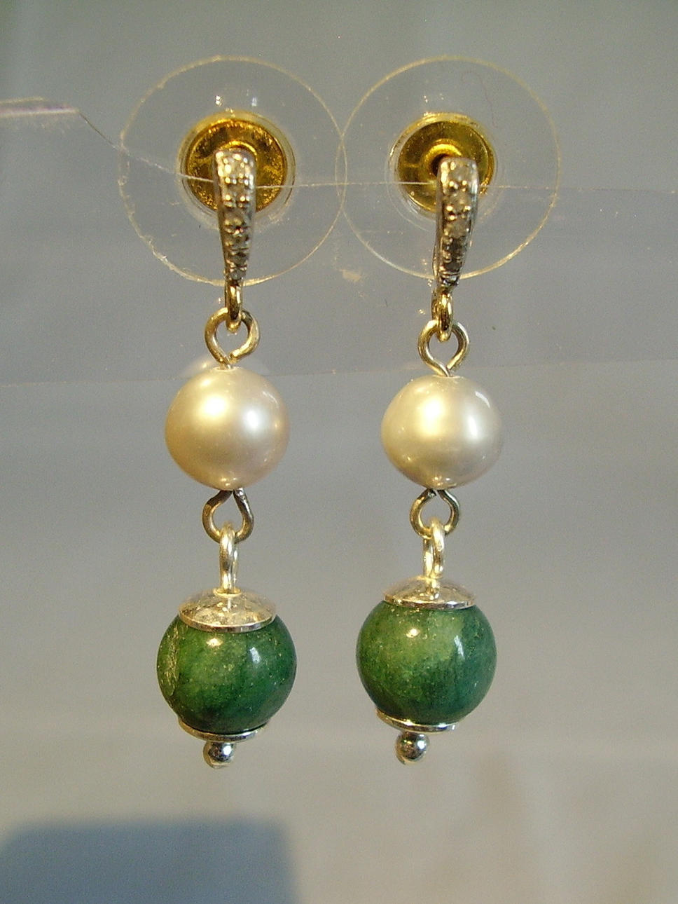 EMERALD - DIAMOND ear studs GG 14 CARAT.