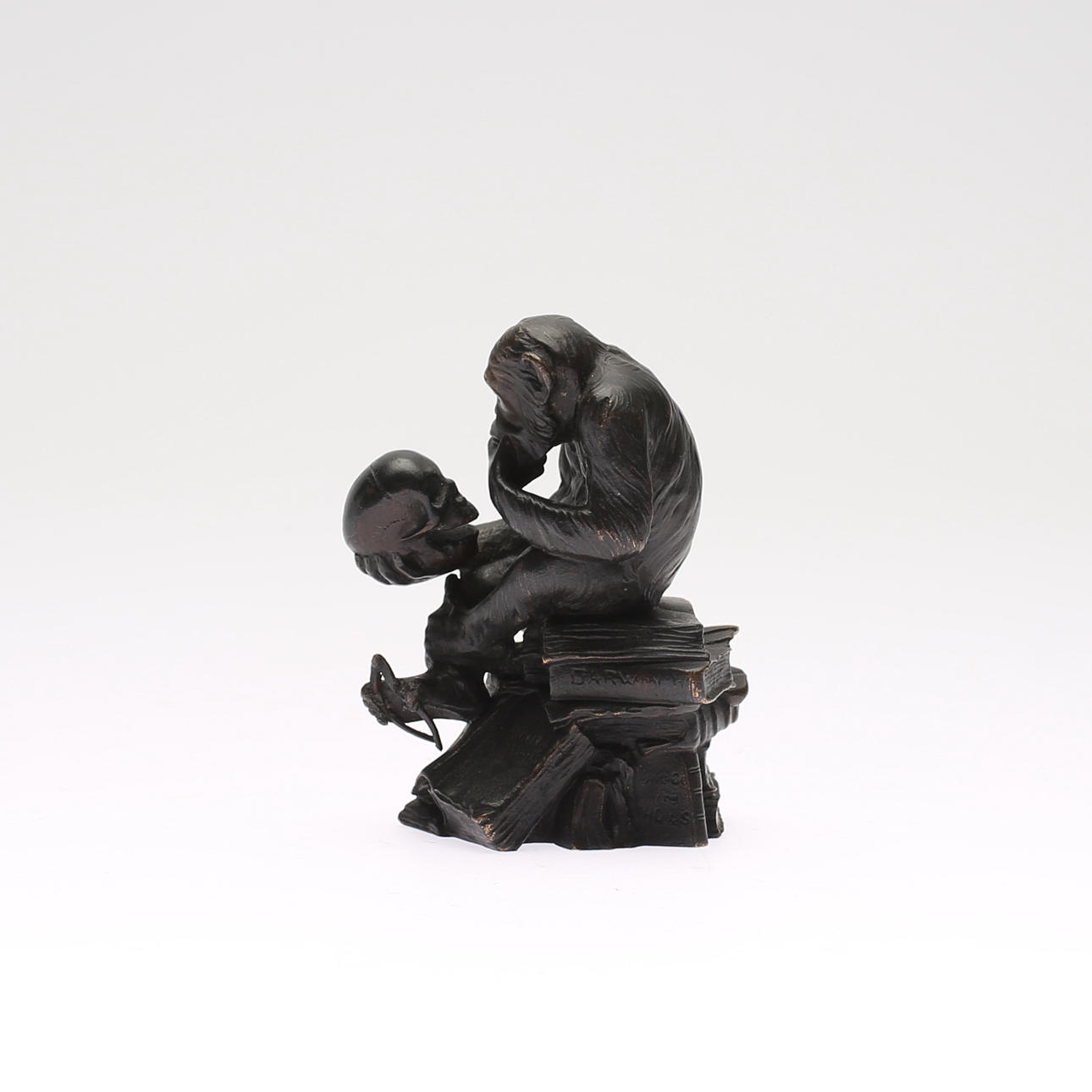 SKULPTUR, nach "Affe mit Schädel", Hugo Rheinhold.