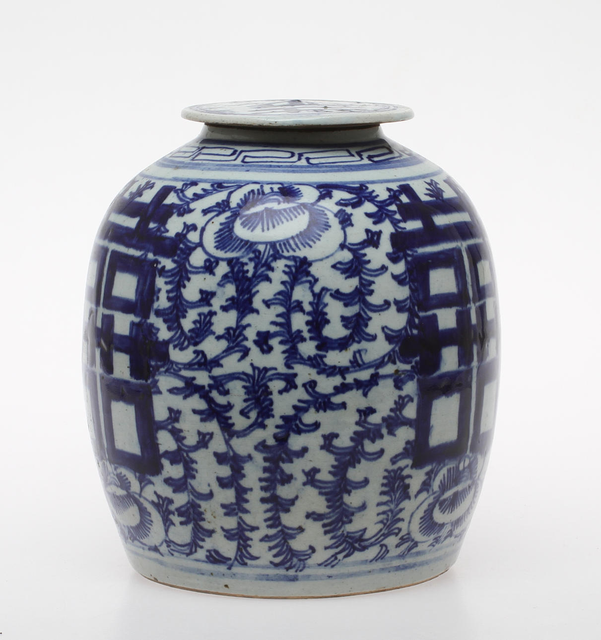 KRUS med lock, porslin, Kina, 1800-tal.