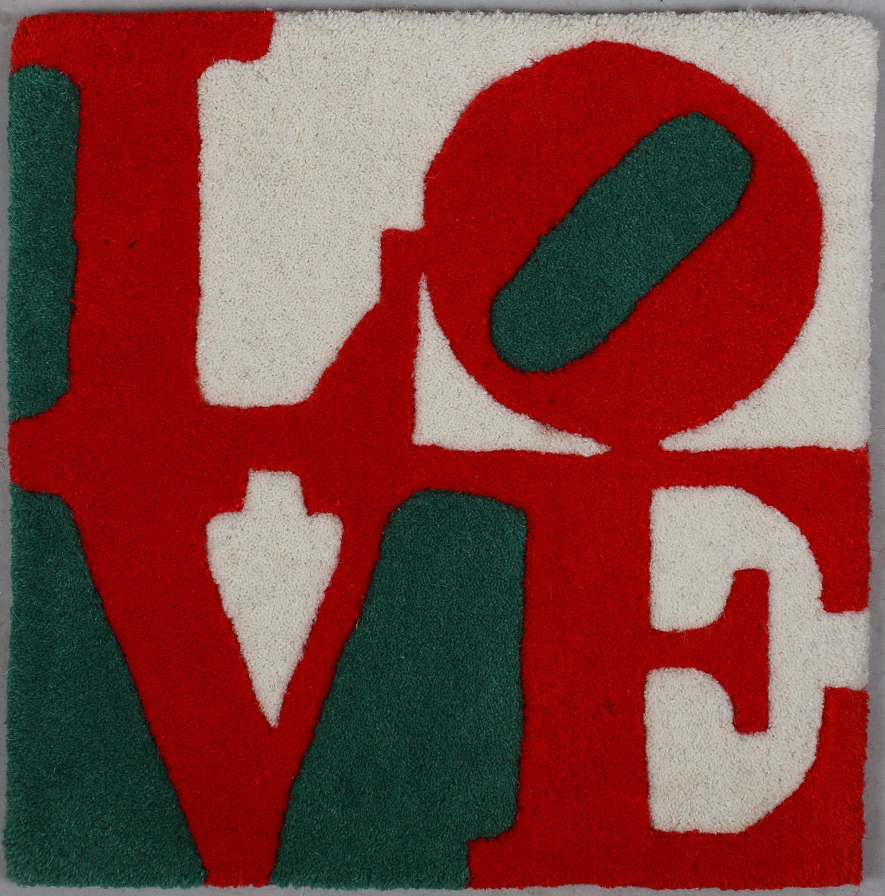 ROBERT INDIANA. "Magyar - Love". Indisk ull matta. Signerad. 118/00.