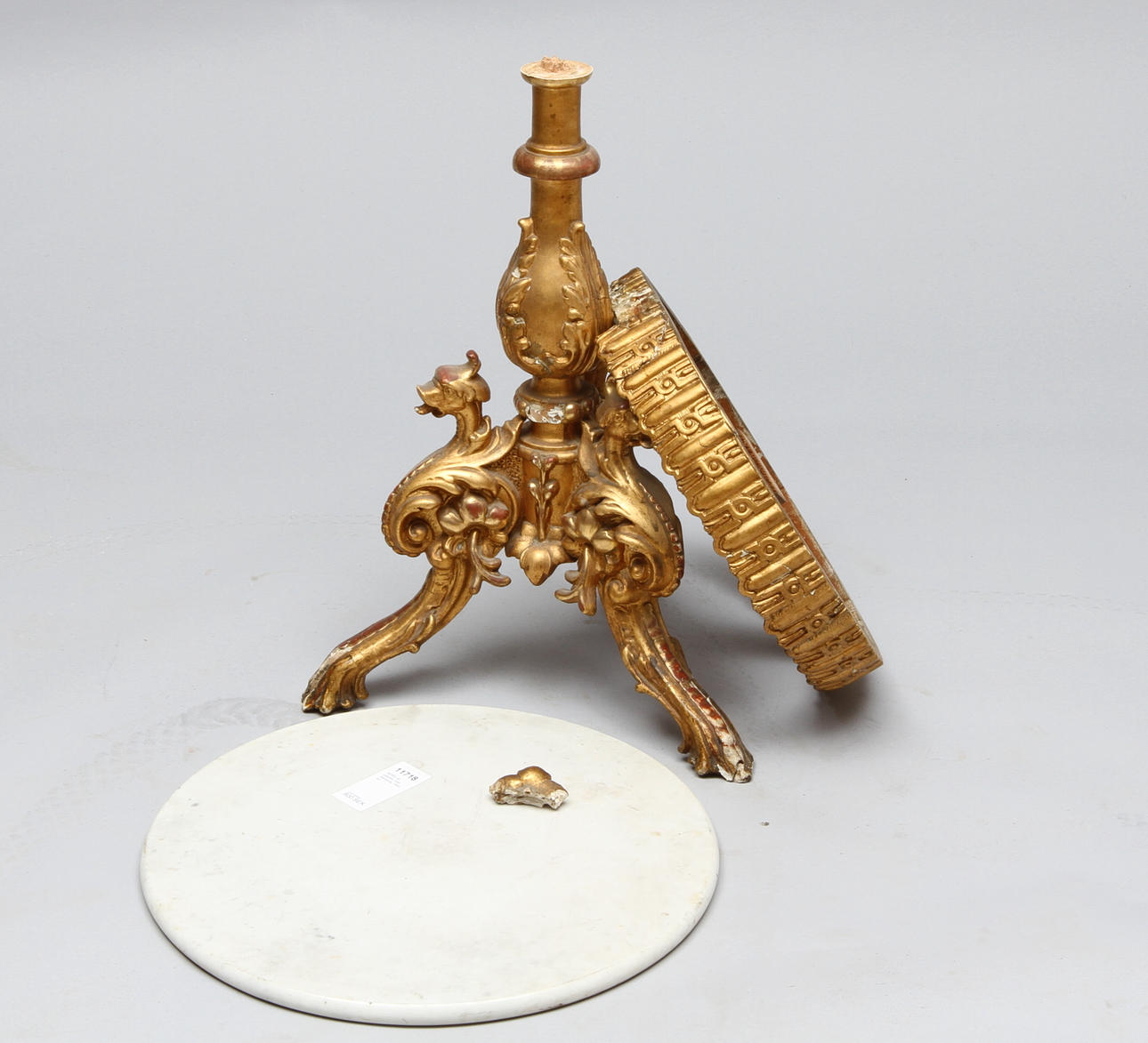 BORD, på pelarfot, med stenskiva, 1800-tal.