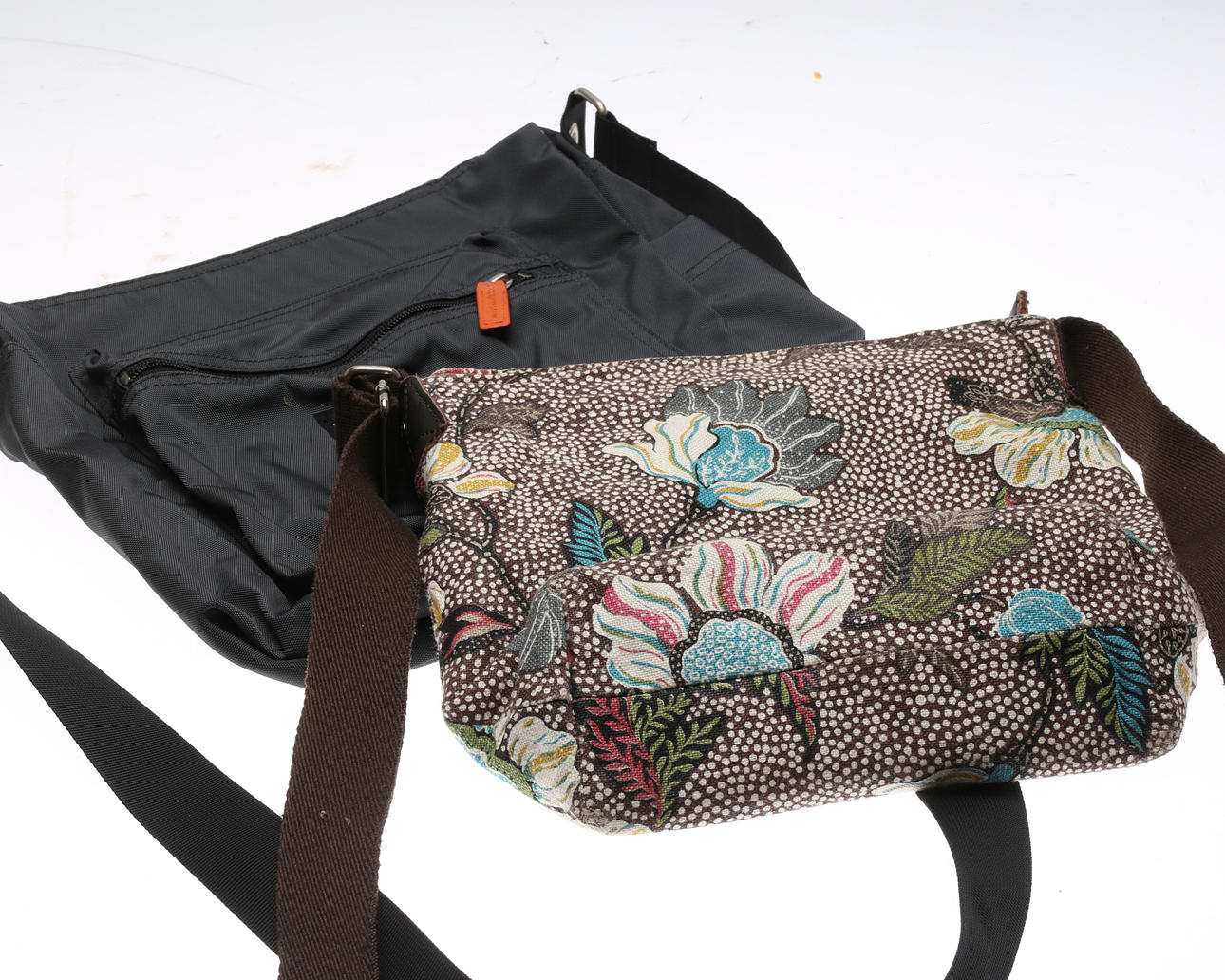 BEUTEL, 2 Stk. Ceannis und Marimekko.