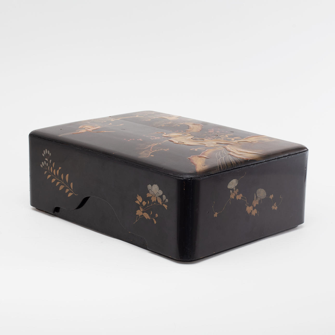 LACKASK, Japan, 1900-talets början.