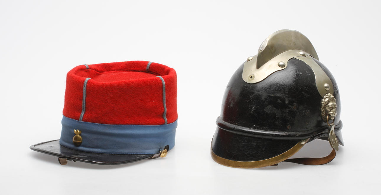 MÖSSOR, 2 st, militaria.