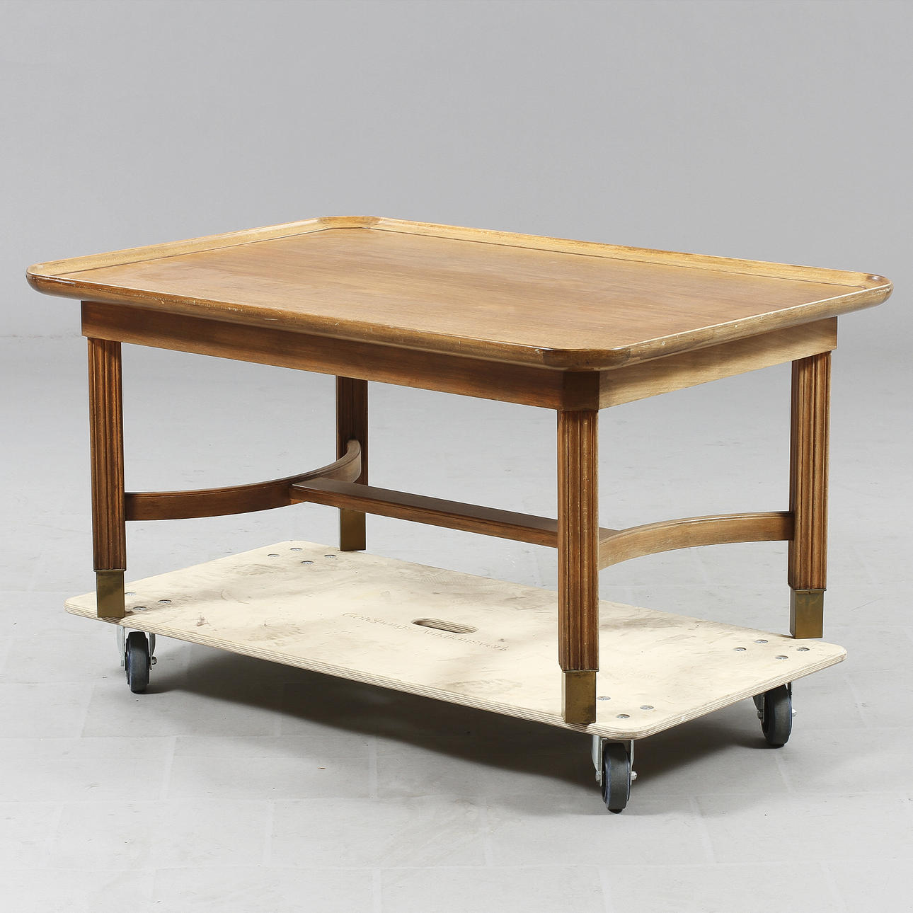 BORD, Ferdinand Lundquist, Göteborg.