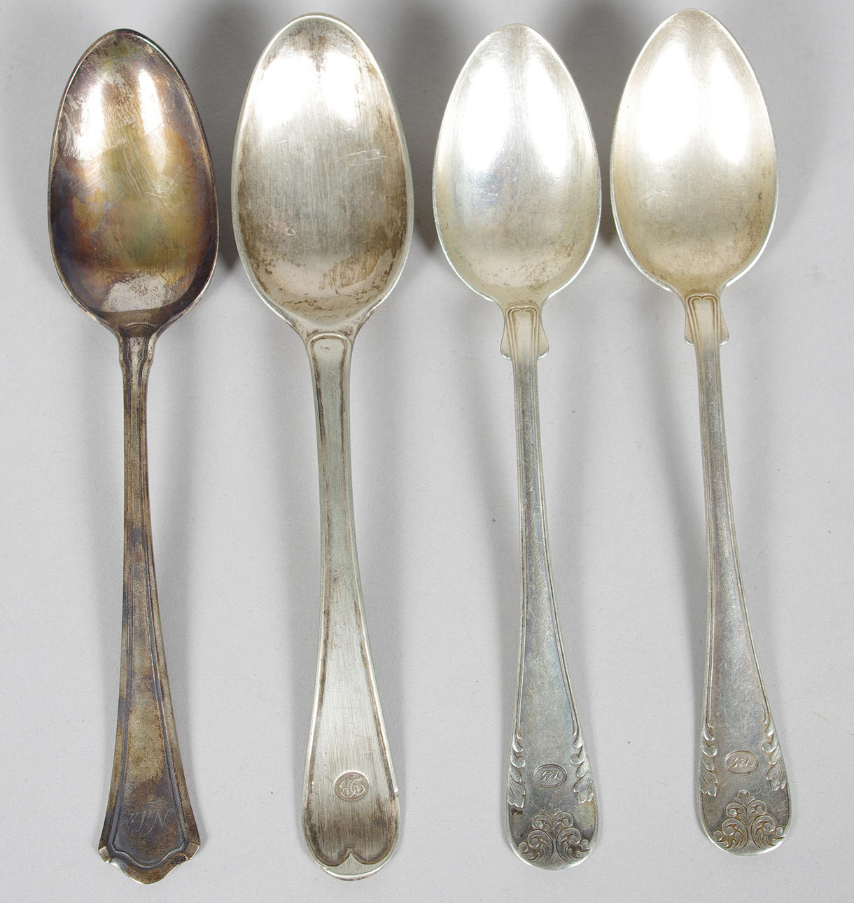 MATSKEDAR, 4 stycken, silver, en från 1810.