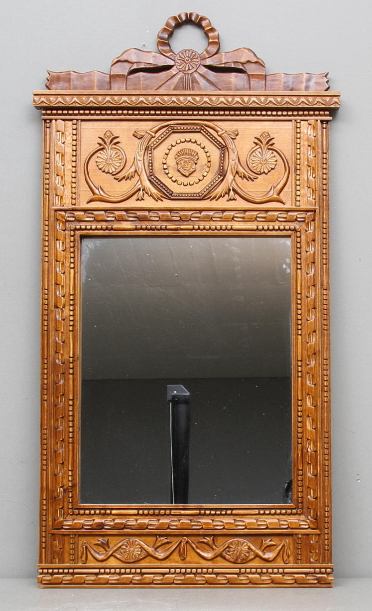 SPEGEL, Gustaviansk-stil, 1900-tal.