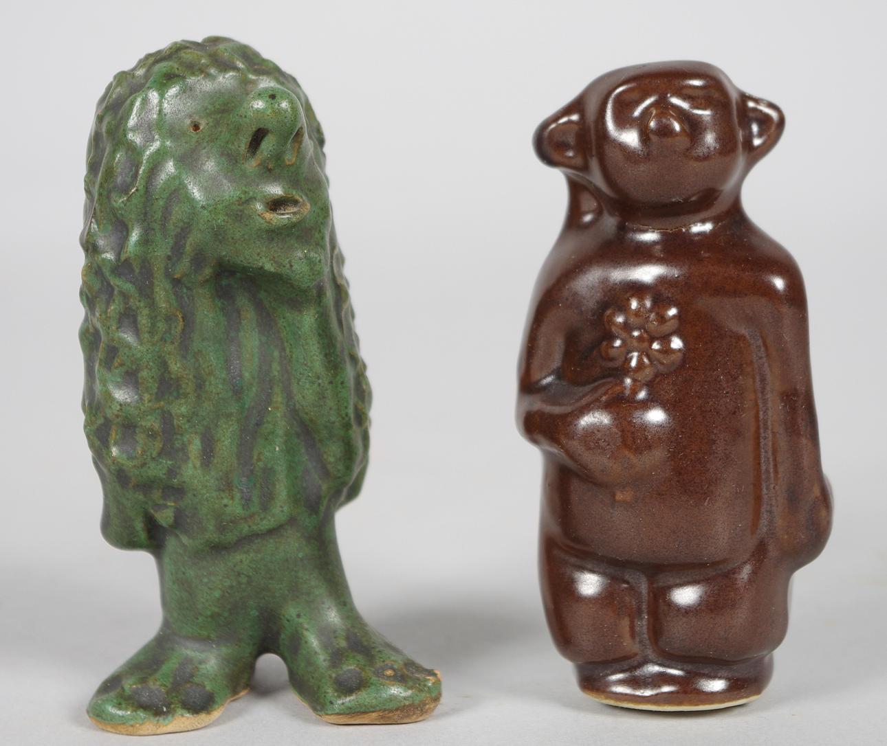 KERAMIKFIGURER, 2 troll, Åke Holm samt Klase, Höganäs.