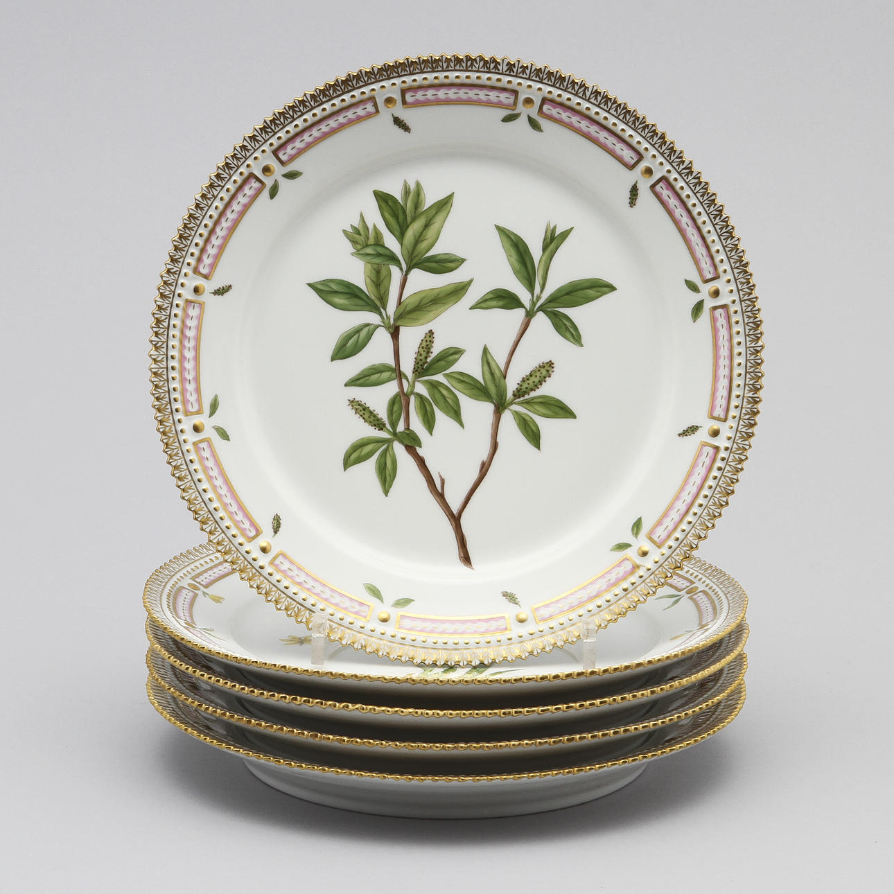 TALLRIKAR, 5 st, "Flora Danica", Royal Copenhagen, 1948.