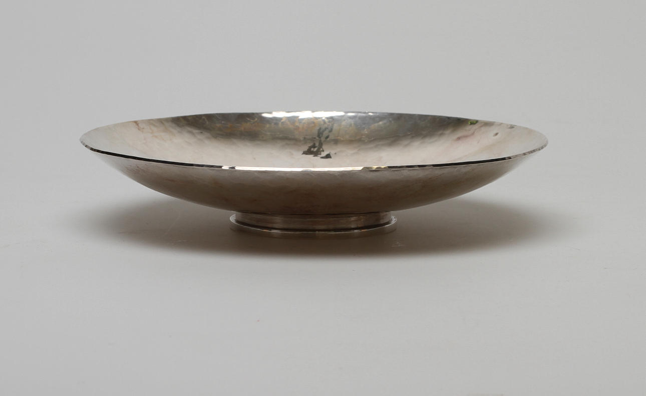 FAT PÅ FOT, Silver, hamrad yta, Borgila 1976. Vikt 400 g.