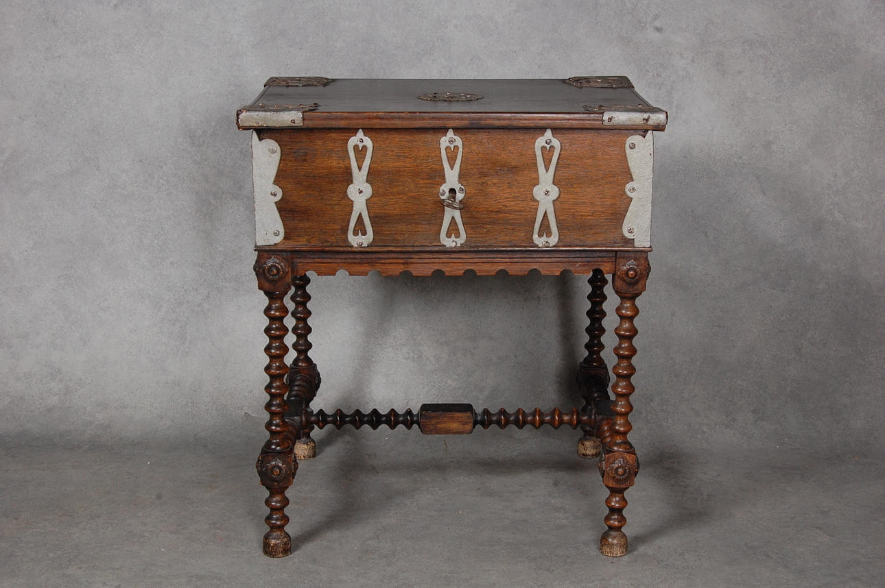 SKRIN, barock stil, 1800-tal.