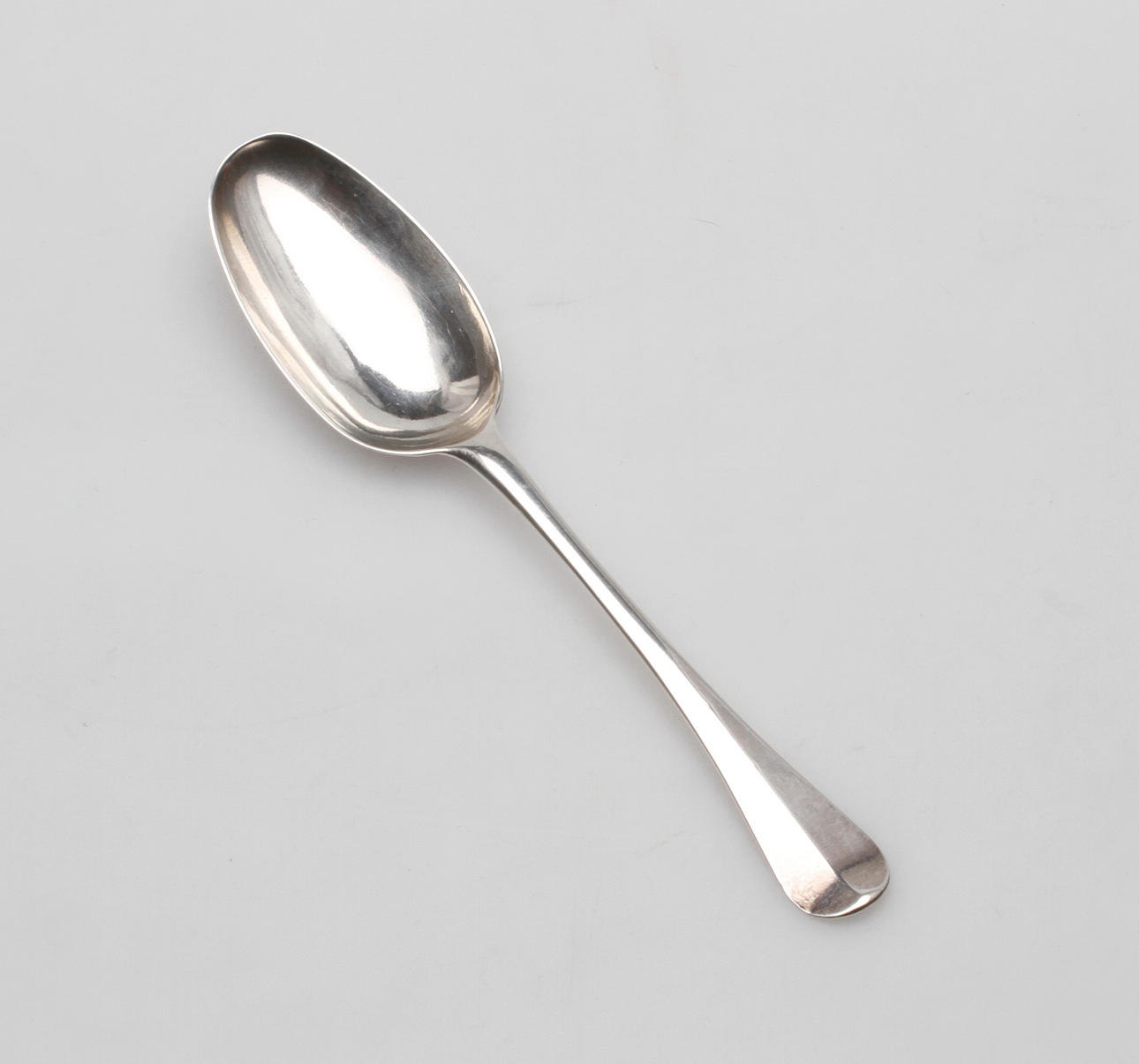 SKED, silver, sk "råttsvanssked", John Millington, London, 1723.