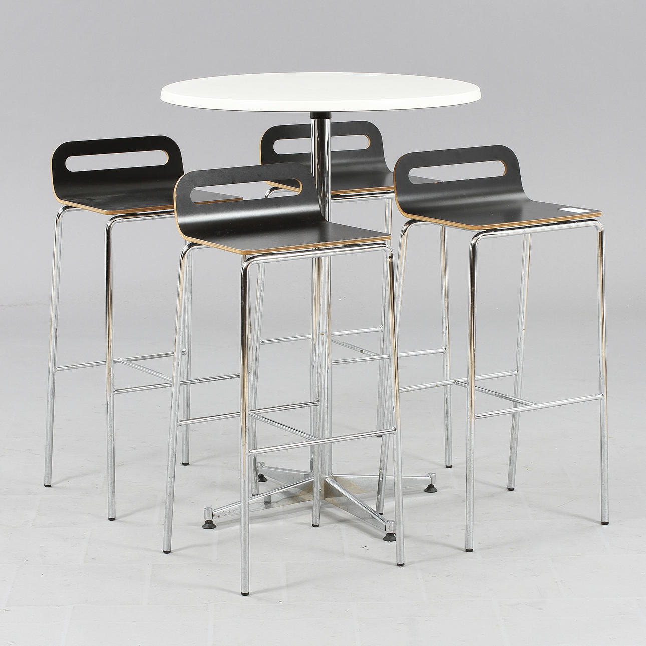 BARBORD samt STOLAR, 4 st, bl a Skandiform 1900/2000-tal.