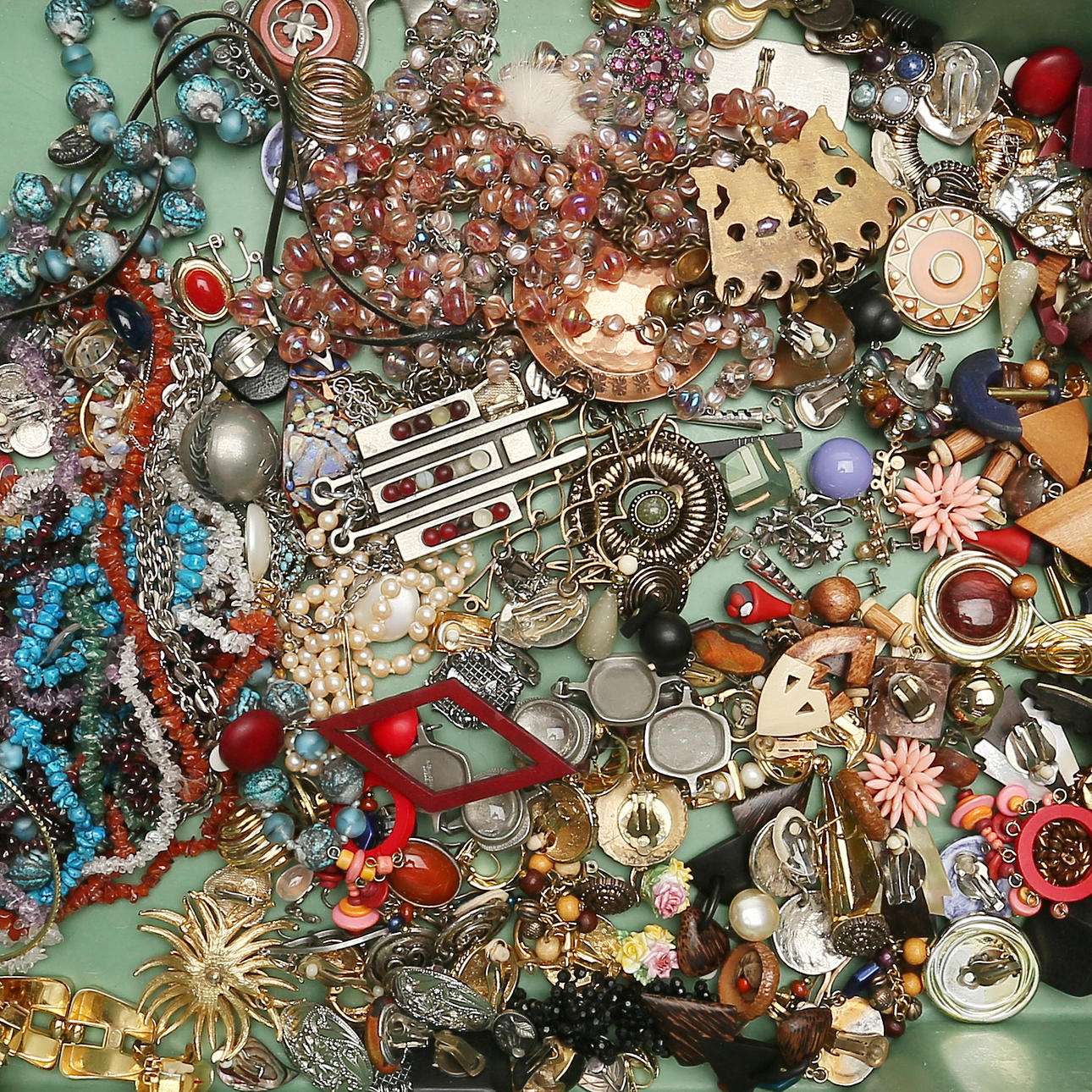 Diverse Smycken Bijouterier.