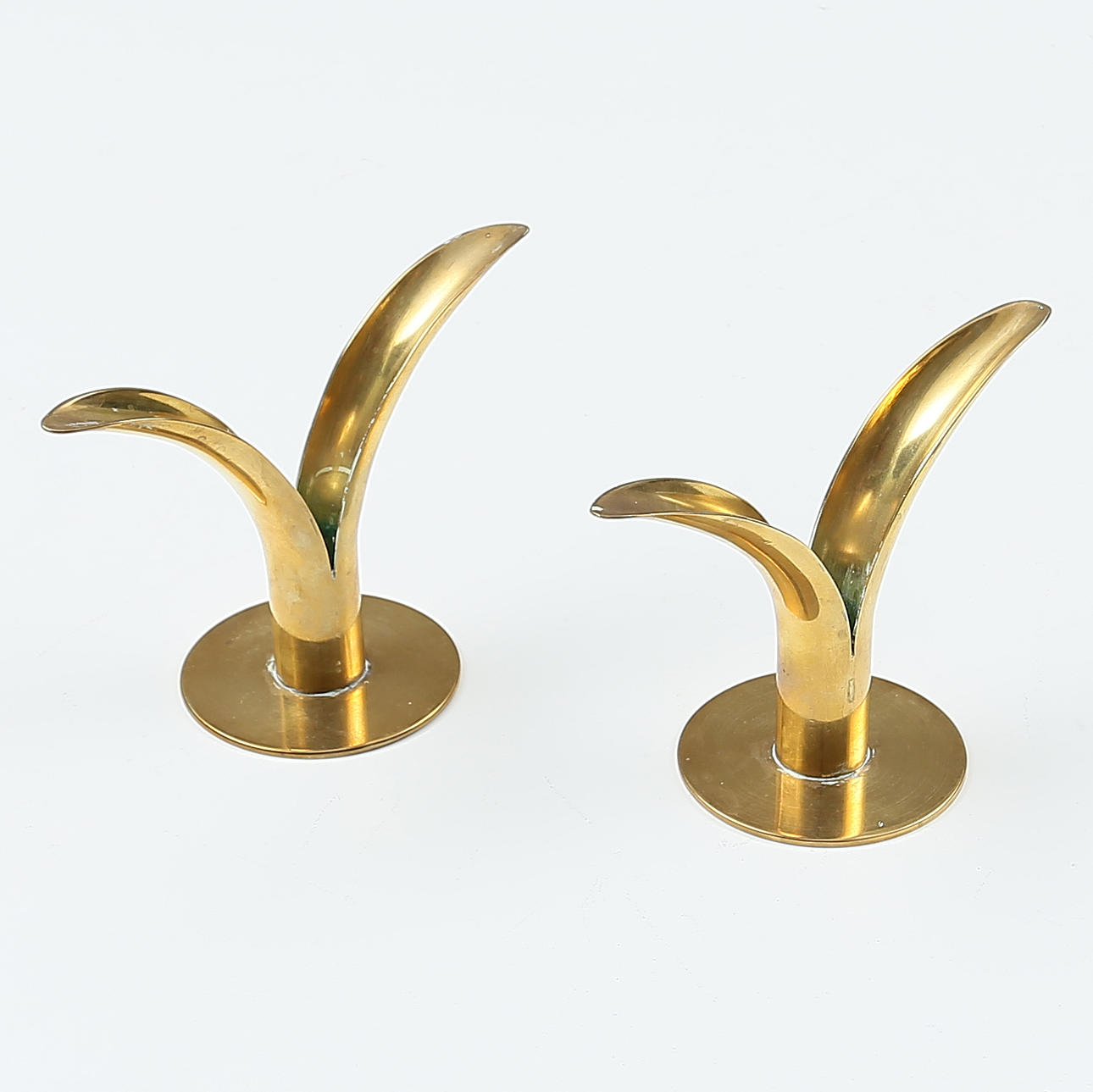 LJUSSTAKAR, mässing, modell Liljan.