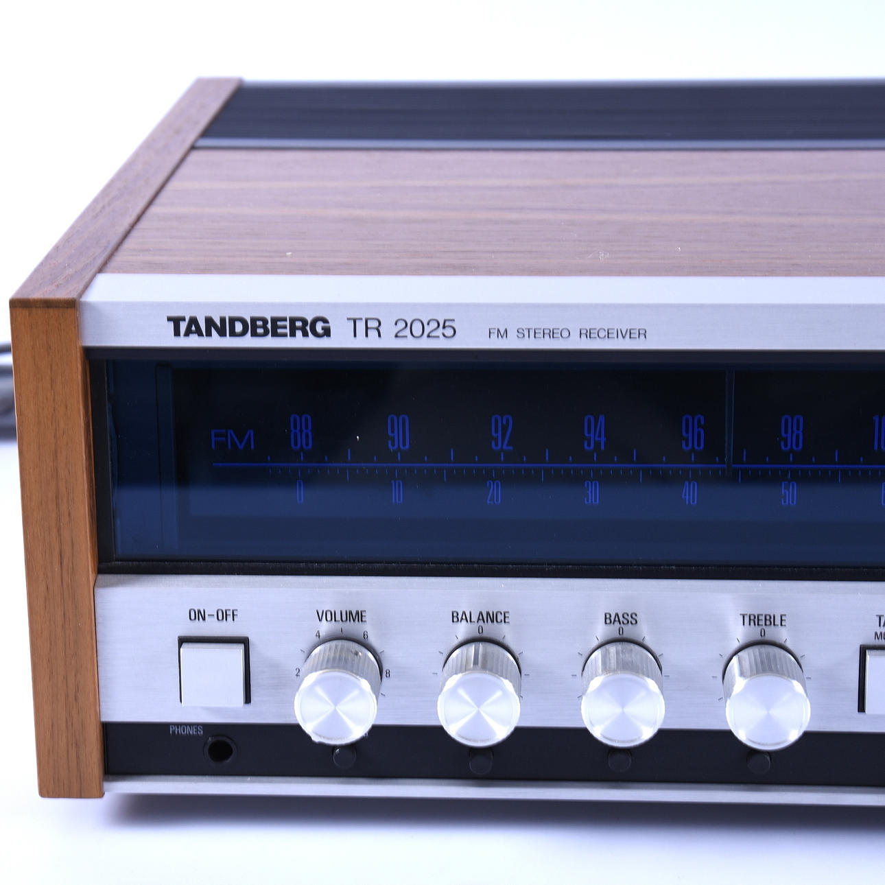 FÖRSTÄRKARE/RECEIVER, Tandberg TR 2025.