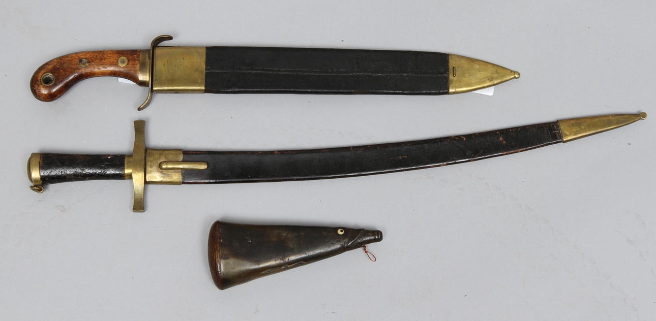 FASKINKNIV, HUGGARE, svenska, 1800-tal. KRUTHORN.