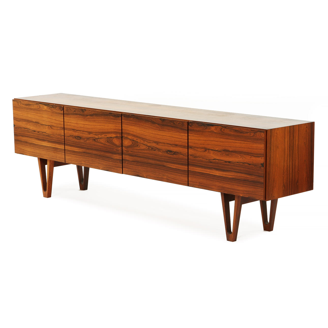 IB KOFOD LARSEN. Sideboard, palisander. För Säffle möbelfabrik 1960-tal.